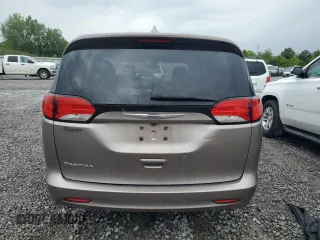 2017 Chrysler Pacifica Touring with VIN 2C4RC1DG6HR552700, listed as a Copart auction lot 61365895 with 128,407 mi miles and Salvage title. Bid and sale history available at DreamBid. Image 6.