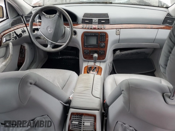 2002 Mercedes-Benz S-Class 5.0L with VIN WDBNG75J02A308650, listed as a Copart auction lot 71954194 with 191,891 mi miles and Clean Title. Bid and sale history available at carsss.com. Image 8.