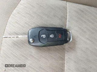 2016 Ford Explorer с VIN 1FM5K7B85GGA72563, выставлен на аукционе IAAI как лот 42316165 с пробегом 230 418 миль миль и . История ставок и продаж доступна на DreamBid. Изображение 11.