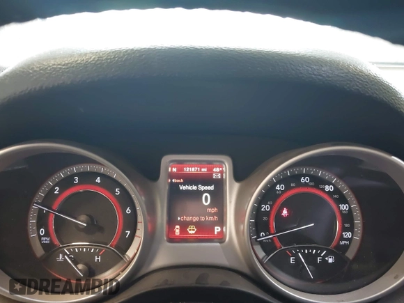 2018 Dodge Journey SXT with VIN 3C4PDDBGXJT469945, listed as a IAAI auction lot 42266310 with 121,871 mi miles and . Bid and sale history available at DreamBid. Image 7.