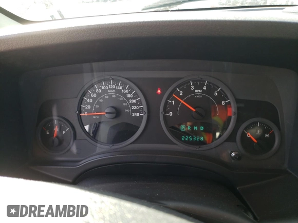 2007 Jeep Patriot Sport with VIN 1J8FF28W17D334451, listed as a Copart auction lot 67938154 with 225,328 mi miles and Clean Title. Bid and sale history available at DreamBid. Image 9.