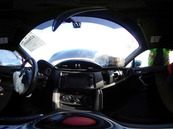 2014 Scion FR-S z VIN JF1ZNAA11E8702526, wystawiony jako IAAI lot #42068499 z przebiegiem 79 312 mil mil oraz . Historia ofert i sprzedaży dostępna na DreamBid. Obrazek 17.