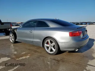 2008 Audi A5 z VIN WAUDK78T08A039712, wystawiony jako Copart lot #52782345 z przebiegiem 154 015 mil mil oraz Czysty tytuł • Clean title. Historia ofert i sprzedaży dostępna na DreamBid. Obrazek 2.