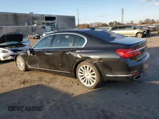 2018 BMW 7 Series 740i with VIN WBA7E2C59JG742891, listed as a Copart auction lot 78184903 with 43,189 mi miles. Bid and sale history available at carsss.com. Image 2.