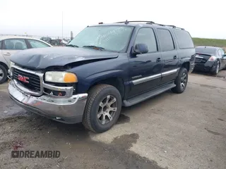 2006 GMC Yukon XL SLT with VIN 1GKEC16Z56J140299, listed as a IAAI auction lot 41593951 with 219,924 mi miles. Bid and sale history available at carsss.com. Image 2.