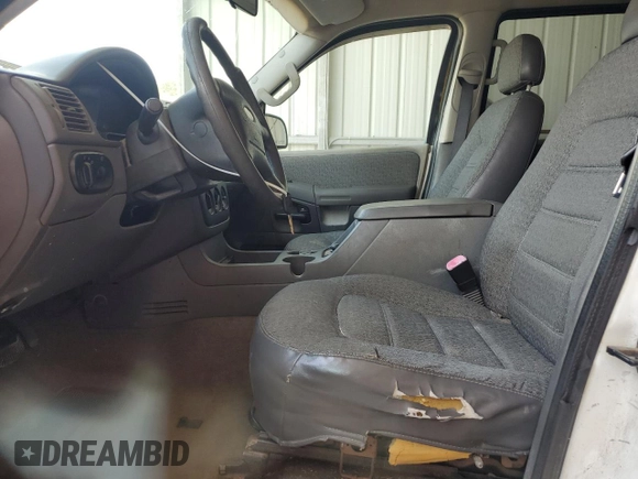 2003 Ford Explorer XLS с VIN 1FMZU72K43ZB14002, выставлен на аукционе Copart как лот 54345655 с пробегом 161 924 миль миль и Списание • Salvage title. История ставок и продаж доступна на DreamBid. Изображение 7.