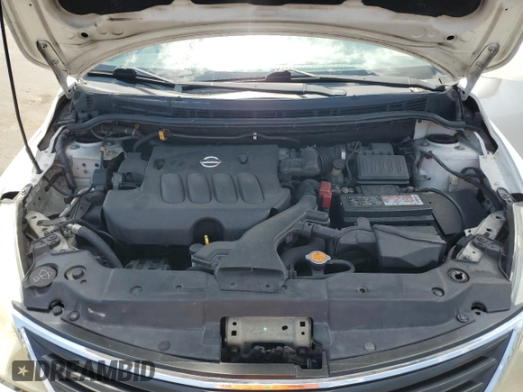 2011 Nissan Versa S z VIN 3N1BC1CP0BL427895, wystawiony jako Copart lot #57704095 z przebiegiem 214 059 mil mil oraz Szkoda całkowita • Salvage title. Historia ofert i sprzedaży dostępna na DreamBid. Obrazek 11.