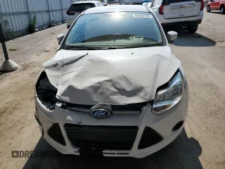 2013 Ford Focus SE with VIN 1FADP3F21DL315133, listed as a Copart auction lot 60502705 with 123,504 mi miles and Salvage title. Bid and sale history available at DreamBid. Image 5.