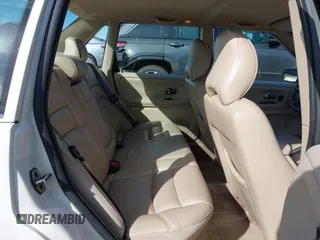 1999 Volvo S70 z VIN YV1LS55A8X1580392, wystawiony jako IAAI lot #41623528 z przebiegiem 77 806 mil mil oraz . Historia ofert i sprzedaży dostępna na DreamBid. Obrazek 8.