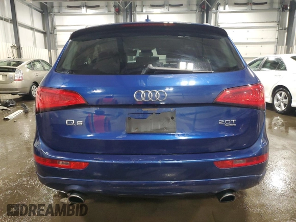 2014 Audi Q5 Premium Plus with VIN WA1LFAFP4EA002240, listed as a Copart auction lot 44622305 with 204,010 mi miles and Salvage Title. Bid and sale history available at carsss.com. Image 6.