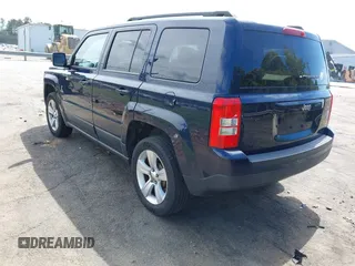 2013 Jeep Patriot Latitude z VIN 1C4NJPFA4DD250819, wystawiony jako IAAI lot #42329294 z przebiegiem 191 634 mil mil oraz . Historia ofert i sprzedaży dostępna na DreamBid. Obrazek 3.