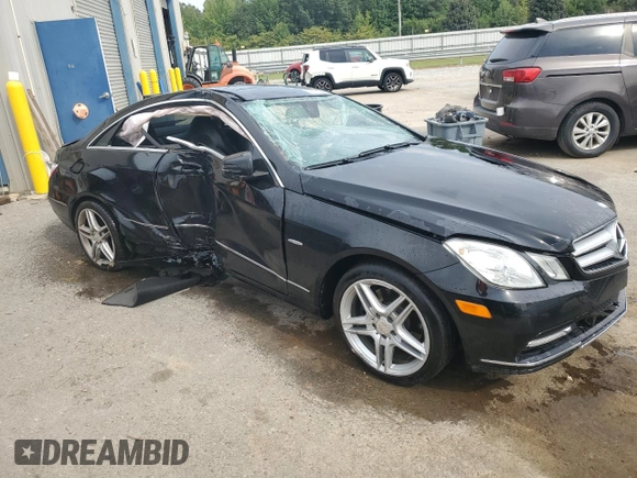 2012 Mercedes-Benz E 350 with VIN WDDKJ5KB3CF138222, listed as a Copart auction lot 72803394 with 167,584 mi miles and Salvage Title. Bid and sale history available at DreamBid. Image 4.
