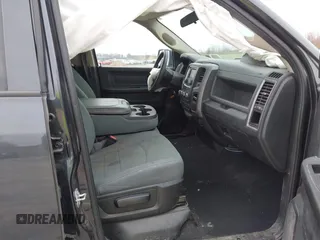2018 Ram 1500 Express with VIN 1C6RR7FT0JS198602, listed as a IAAI auction lot 42082850 with 115,575 mi miles and . Bid and sale history available at DreamBid. Image 5.