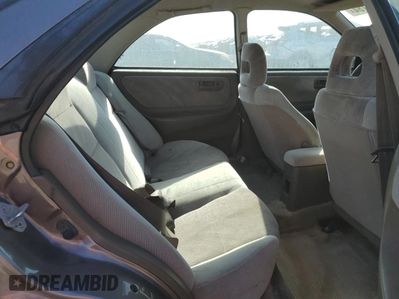 1994 Acura Integra LS with VIN JH4DB7659RS004863, listed as a Copart auction lot 84502784 with 173,375 mi miles and Clean title. Bid and sale history available at DreamBid. Image 10.