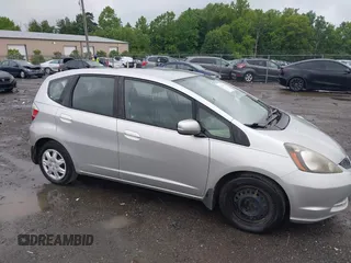 2012 Honda Fit с VIN JHMGE8H3XCC001848, выставлен на аукционе IAAI как лот 42296110 с пробегом 127 734 миль миль и . История ставок и продаж доступна на DreamBid. Изображение 1.