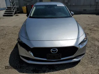 2019 Mazda 3 with VIN 3MZBPABL8KM112754, listed as a Copart auction lot 60616045 with 77,292 mi miles and Clean title. Bid and sale history available at DreamBid. Image 5.