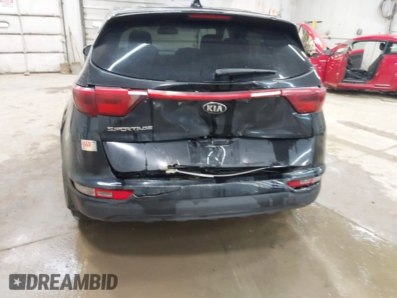 2018 Kia Sportage LX z VIN KNDPMCAC9J7351060, wystawiony jako IAAI lot #42011814 z przebiegiem 174 504 mil mil oraz . Historia ofert i sprzedaży dostępna na DreamBid. Obrazek 6.