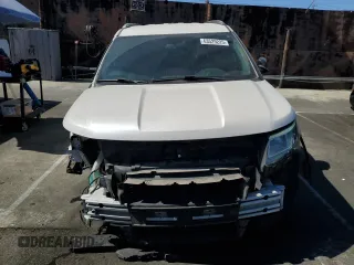 2018 Ford Explorer XLT с VIN 1FM5K7D83JGA56317, выставлен на аукционе Copart как лот 63529225 с пробегом 56 975 миль миль и Списание • Salvage title. История ставок и продаж доступна на DreamBid. Изображение 5.