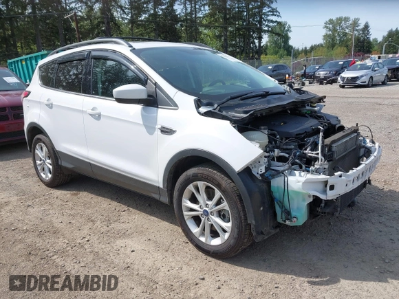 2018 Ford Escape SE with VIN 1FMCU9GD8JUB14879, listed as a IAAI auction lot 42156044 with 91,304 mi miles. Bid and sale history available at carsss.com. Image 1.