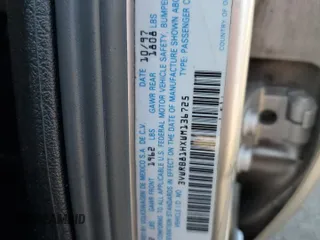1998 Volkswagen Jetta z VIN 3VWRB81HXWM136725, wystawiony jako Copart lot #71419064 z przebiegiem 160 685 mil mil oraz Szkoda całkowita • Salvage title. Historia ofert i sprzedaży dostępna na DreamBid. Obrazek 12.