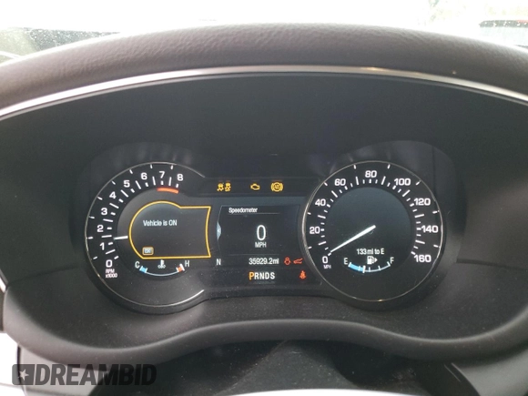 2019 Lincoln MKC Standard with VIN 5LMCJ1D98KUL37318, listed as a Copart auction lot 81398564 with 35,929 mi miles and Salvage Title. Bid and sale history available at DreamBid. Image 9.