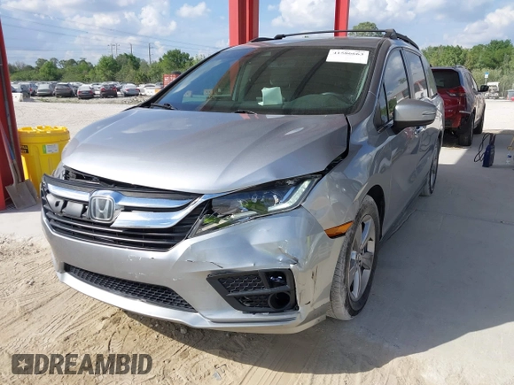 2020 Honda Odyssey EX-L with VIN 5FNRL6H72LB055672, listed as a IAAI auction lot 41586663 with 47,037 mi miles and . Bid and sale history available at carsss.com. Image 17.