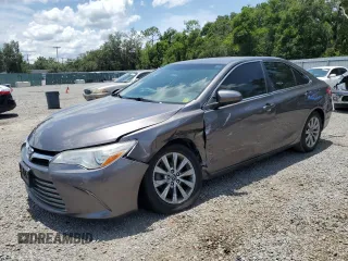 2017 Toyota Camry XLE z VIN 4T1BF1FK0HU767305, wystawiony jako Copart lot #59305875 z przebiegiem 87 150 mil mil oraz Szkoda całkowita • Salvage title. Historia ofert i sprzedaży dostępna na DreamBid. Obrazek 1.