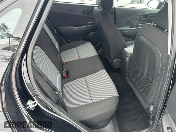 2019 Hyundai Kona SEL with VIN KM8K22AA1KU300806, listed as a Copart auction lot 46755425 with 160,646 mi miles and Clean Title. Bid and sale history available at DreamBid. Image 6.
