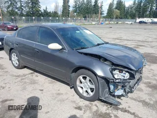 2005 Nissan Altima SE with VIN 1N4BL11E85C290306, listed as a IAAI auction lot 41942794 with 108,727 mi miles. Bid and sale history available at carsss.com. Image 1.