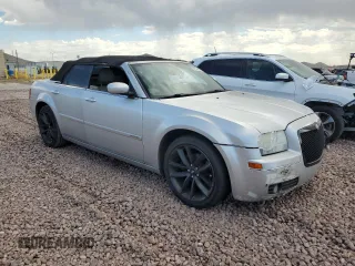 2005 Chrysler 300 with VIN 2C3AA53G55H507149, listed as a Copart auction lot 69398654 with 62,072 mi miles and Salvage Title. Bid and sale history available at carsss.com. Image 4.