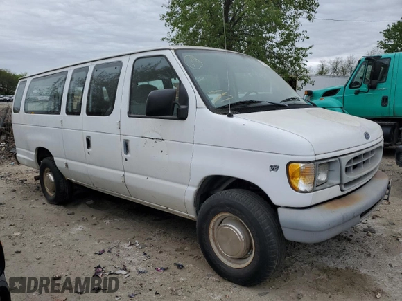 1998 Ford Econoline Wagon XL z VIN 1FBSS31L4WHB36384, wystawiony jako Copart lot #51649835 z przebiegiem 87 941 mil mil oraz Czysty tytuł • Clean title. Historia ofert i sprzedaży dostępna na DreamBid. Obrazek 4.