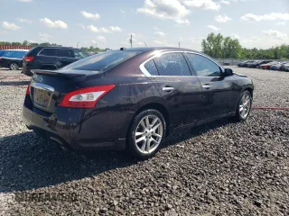 2010 Nissan Maxima SV z VIN 1N4AA5AP9AC863928, wystawiony jako Copart lot #54934855 z przebiegiem 102 624 mil mil oraz Szkoda całkowita • Salvage title. Historia ofert i sprzedaży dostępna na DreamBid. Obrazek 3.