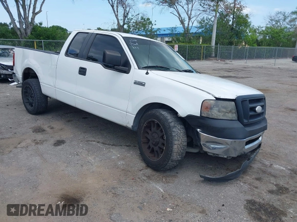2007 Ford F-150 STX with VIN 1FTRX12W87NA44206, listed as a IAAI auction lot 42332828 with 179,610 mi miles and . Bid and sale history available at DreamBid. Image 1.
