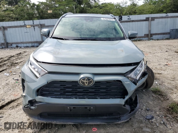 2019 Toyota RAV4 XLE with VIN JTMP1RFV6KD024642, listed as a Copart auction lot 57631075 with 36,051 mi miles and Salvage title. Bid and sale history available at DreamBid. Image 5.