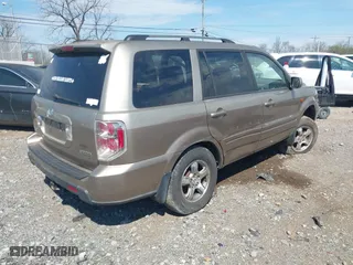 2006 Honda Pilot EX-L with RES with VIN 2HKYF186X6H542279, listed as a IAAI auction lot 41841540 with 1 mi miles. Bid and sale history available at carsss.com. Image 4.