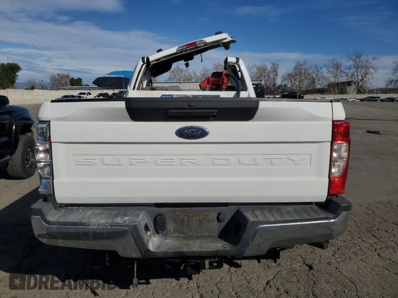 2020 Ford Super Duty F-250 SRW XL with VIN 1FDBF2B68LED97982, listed as a Copart auction lot 41176004 with 32,028 mi miles and Salvage Title. Bid and sale history available at carsss.com. Image 6.