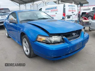 2000 Ford Mustang GT z VIN 1FAFP42X9YF101477, wystawiony jako IAAI lot #42427815 z przebiegiem 245 138 mil mil oraz . Historia ofert i sprzedaży dostępna na DreamBid. Obrazek 1.