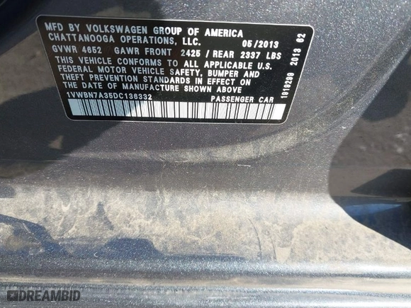 2013 Volkswagen Passat TDI SE w/Sunroof with VIN 1VWBN7A35DC136332, listed as a IAAI auction lot 41639915 with 119,310 mi miles. Bid and sale history available at carsss.com. Image 9.