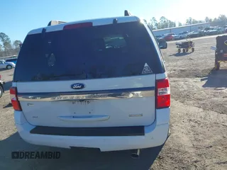 2015 Ford Expedition EL XLT with VIN 1FMJK1HT3FEF14659, listed as a IAAI auction lot 41690293 with 179,725 mi miles. Bid and sale history available at carsss.com. Image 16.