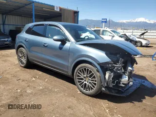 2020 Porsche Cayenne Turbo S E-Hybrid с VIN WP1AA2AY8LDA06688, выставлен на аукционе Copart как лот 55681145 с пробегом Не указан миль и Списание • Salvage title. История ставок и продаж доступна на DreamBid. Изображение 4.