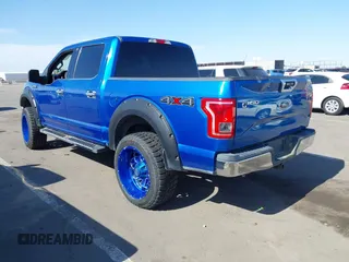 2015 Ford F-150 XLT z VIN 1FTEW1EF1FKD45929, wystawiony jako IAAI lot #42494466 z przebiegiem 114 898 mil mil oraz . Historia ofert i sprzedaży dostępna na DreamBid. Obrazek 3.