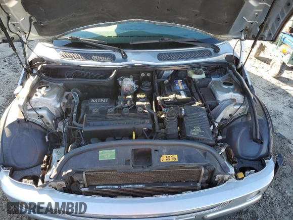 2003 MINI Hardtop with VIN WMWRC33473TC46514, listed as a Copart auction lot 89073385 with 208,111 mi miles and Clean title. Bid and sale history available at DreamBid. Image 11.