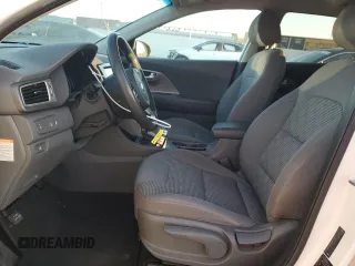 2019 Kia Niro LX with VIN KNDCB3LC6K5253277, listed as a Copart auction lot 52574685 with 90,494 mi miles and Salvage Title. Bid and sale history available at carsss.com. Image 7.