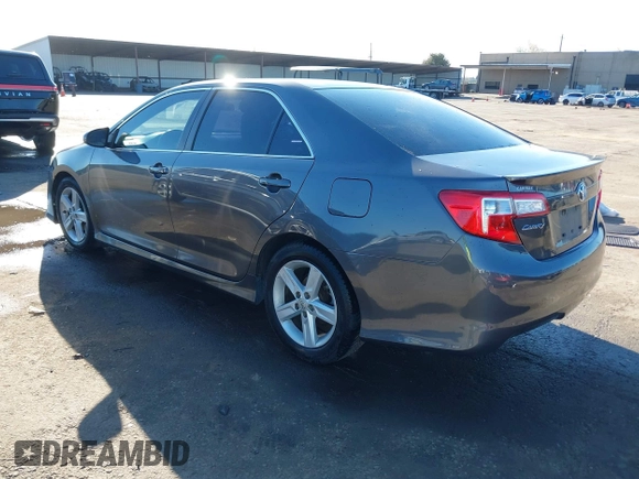 2013 Toyota Camry L with VIN 4T1BF1FK0DU204524, listed as a IAAI auction lot 41842065 with 168,202 mi miles. Bid and sale history available at carsss.com. Image 3.