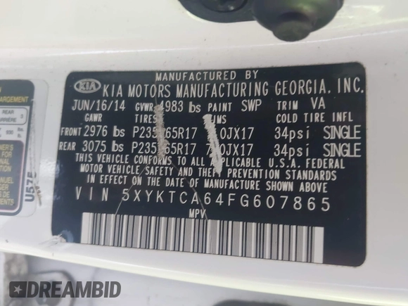 2015 Kia Sorento LX with VIN 5XYKTCA64FG607865, listed as a IAAI auction lot 42599348 with 138,100 mi miles and . Bid and sale history available at DreamBid. Image 9.