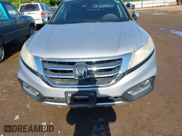 2013 Honda Crosstour EX-L z VIN 5J6TF2H56DL002499, wystawiony jako IAAI lot #42349382 z przebiegiem 174 542 mil mil oraz . Historia ofert i sprzedaży dostępna na DreamBid. Obrazek 12.