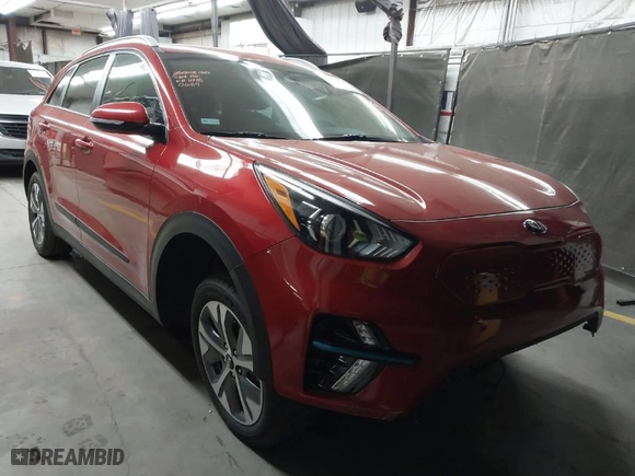 2020 Kia Niro EV EX with VIN KNDCC3LG4L5040684, listed as a IAAI auction lot 41637584 with 40,734 mi miles. Bid and sale history available at carsss.com. Image 1.