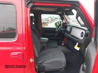 2024 Jeep Gladiator Sport with VIN 1C6HJTAG5RL101616, listed as a IAAI auction lot 42156992 with 31,824 mi miles and . Bid and sale history available at DreamBid. Image 5.