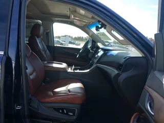 2018 Cadillac Escalade Luxury with VIN 1GYS3BKJ7JR132567, listed as a IAAI auction lot 41286253 with 84,915 mi miles. Bid and sale history available at carsss.com. Image 5.