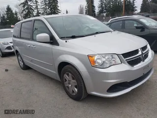 2012 Dodge Grand Caravan SE with VIN 2C4RDGBG1CR343540, listed as a IAAI auction lot 41847019 with 130,204 mi miles. Bid and sale history available at carsss.com. Image 1.